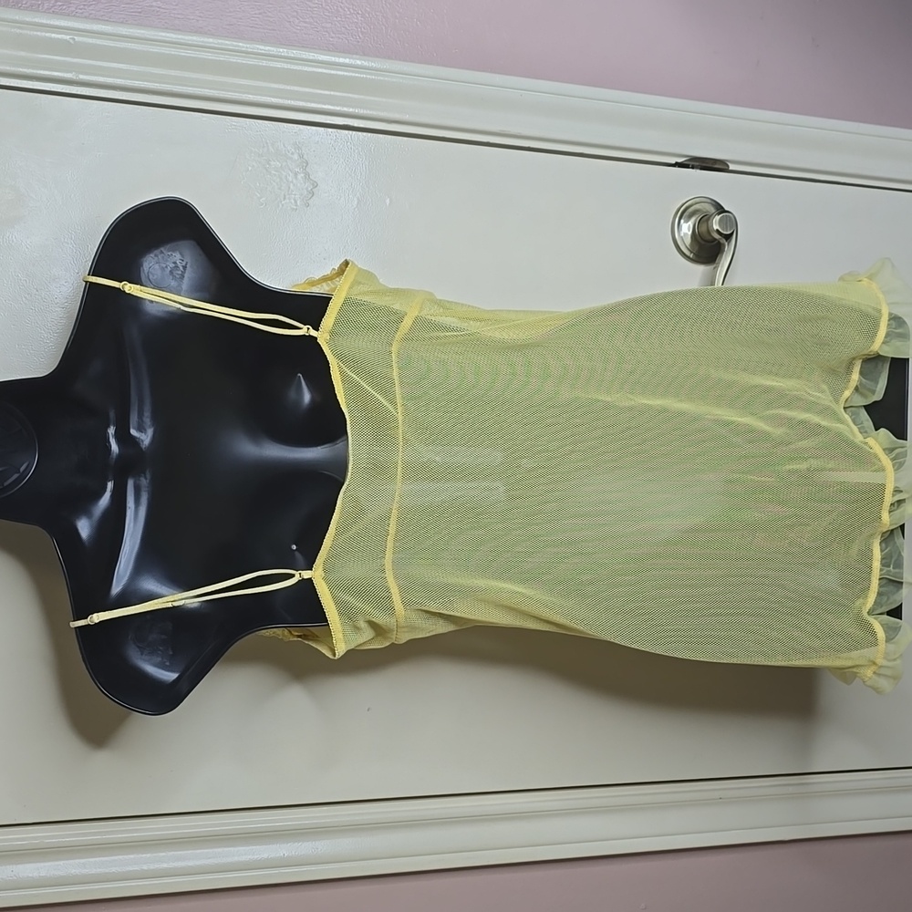 Vintage Frederick's of Hollywood Yellow Mesh Babydoll Size XL - Picture 2 of 7